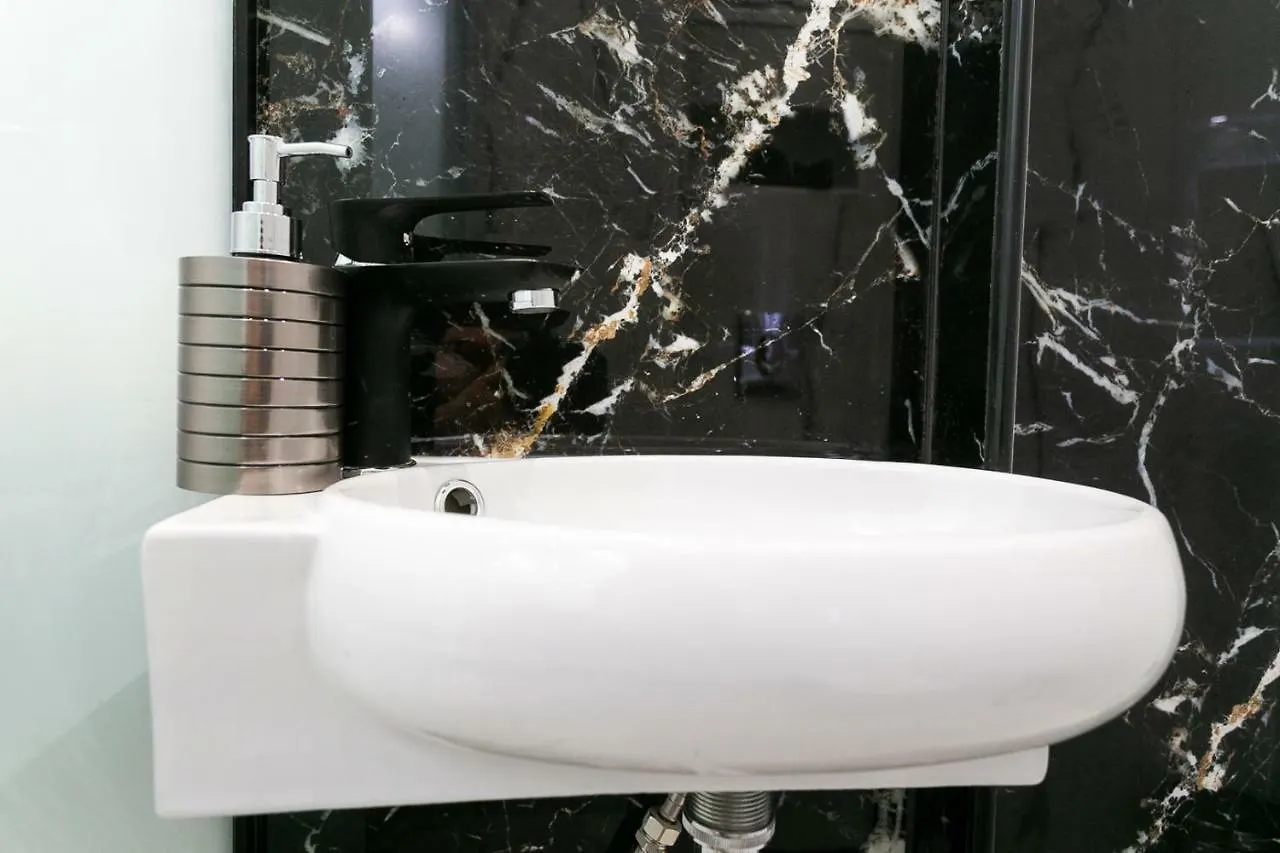 Marble Suite 40Sqm Center Ac 2Smarttv Netflix Apartment Thessaloniki